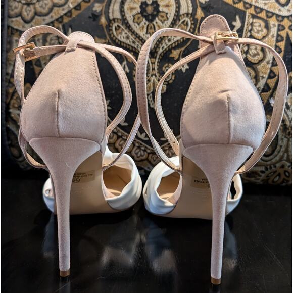 Lulus Santina Stiletto Pointed Toe Faux Suede Double Bow Ankle Strap Pumps Sz 11 - Picture 4 of 4